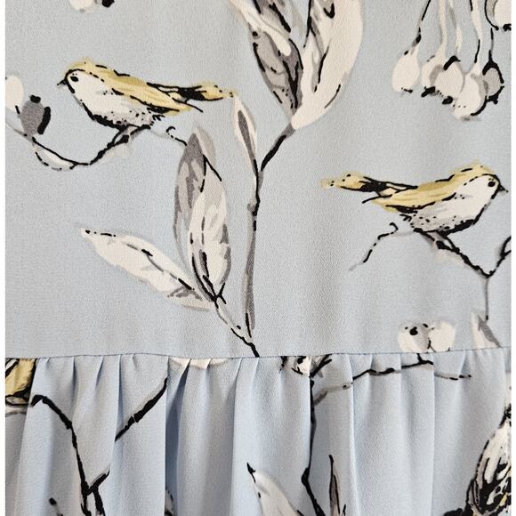 T TAHARI Women's Plus 2X Tunic Blouse Light Blue Birds 3/4 Sleeve Chiffon 52" - Picture 6 of 7